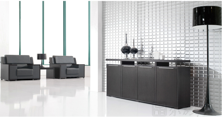 ���װ���