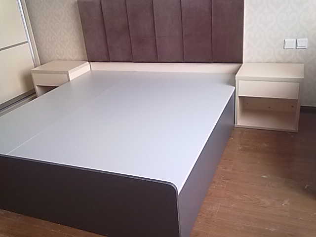 �����f�����F�k���Ҿ߹��̰���չʾ